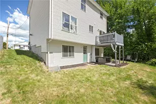 210 Morris St, Cumberland, RI 02864 - Photo 4