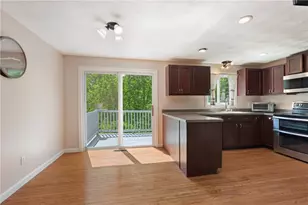 210 Morris St, Cumberland, RI 02864 - Photo 16