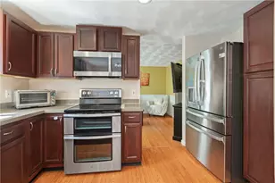 210 Morris St, Cumberland, RI 02864 - Photo 12