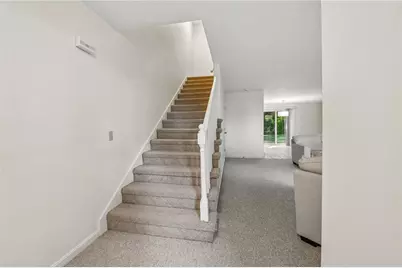 8 Cinnamon Lane, Narragansett, RI 02874 - Photo 4