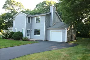 8 Cinnamon Ln, Narragansett, RI 02874 - Photo 2