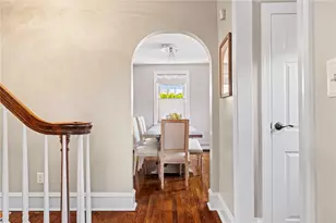 698 High St, Cumberland, RI 02864 - Photo 8