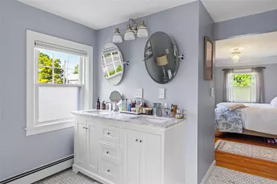 698 High Street, Cumberland, RI 02864 - Photo 32