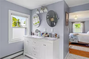 698 High St, Cumberland, RI 02864 - Photo 32