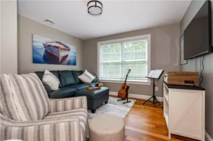22 Saddlebrook Dr, Warwick, RI 02818 - Photo 28