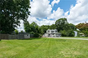 239 Welfare Ave, Warwick, RI 02888 - Photo 14