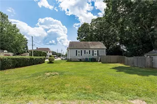 239 Welfare Ave, Warwick, RI 02888 - Photo 24
