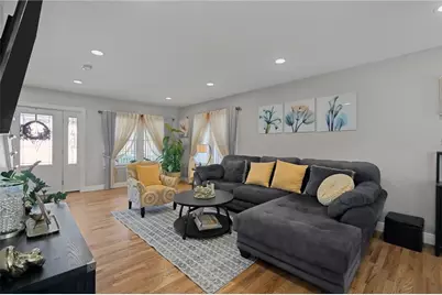 88 Reservoir Avenue, Pawtucket, RI 02860 - Photo 6