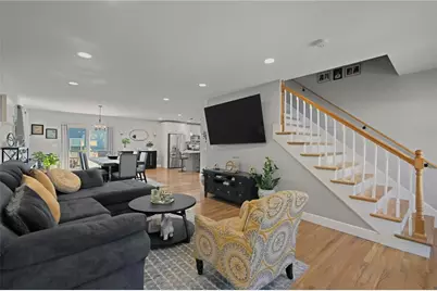 88 Reservoir Avenue, Pawtucket, RI 02860 - Photo 4