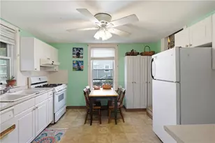 96 Silver Spring Ave, East Providence, RI 02915 - Photo 4