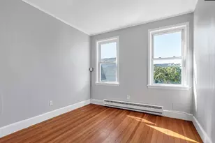 109 Pocasset Ave, Providence, RI 02909 - Photo 12