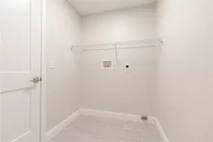 20 Eva Ln, Cranston, RI 02921 - Photo 10
