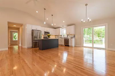 20 Eva Lane, Cranston, RI 02921 - Photo 4