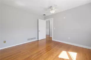 7 Namquid Dr, Middletown, RI 02842 - Photo 24