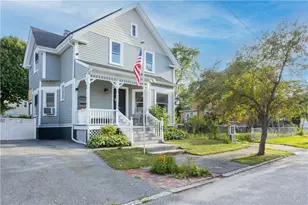 26 Oakland Ave, Cranston, RI 02910 - Photo 1
