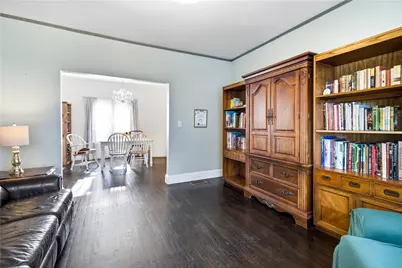 26 Oakland Avenue, Cranston, RI 02910 - Photo 6