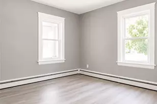 19 Dryden Blvd, Warwick, RI 02888 - Photo 8