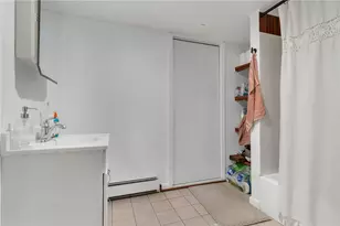 98 Wadsworth St, Providence, RI 02907 - Photo 32