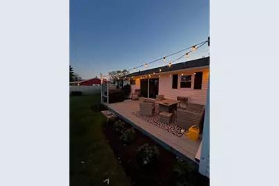 135 Beverly Road, East Providence, RI 02915 - Photo 32
