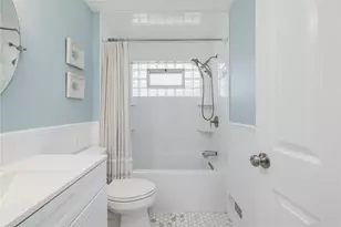 135 Beverly Rd, East Providence, RI 02915 - Photo 8