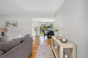 135 Beverly Rd, East Providence, RI 02915 - Photo 2
