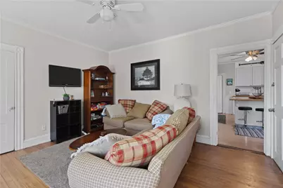 16 Dean Avenue #2, Newport, RI 02840 - Photo 4