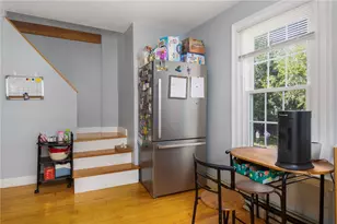 74 John St, Providence, RI 02906 - Photo 18
