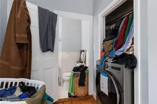 74 John St, Providence, RI 02906 - Photo 14