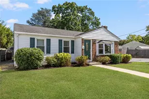 7 Woodbine St, East Providence, RI 02915 - Photo 4