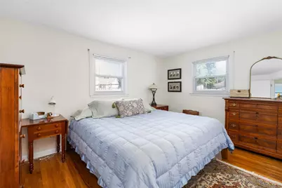7 Woodbine Street, East Providence, RI 02915 - Photo 24