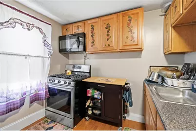 55 Rebekah Street, Woonsocket, RI 02895 - Photo 18