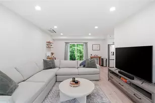72 Wilbur Rd, Lincoln, RI 02865 - Photo 4