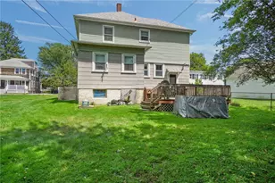 46 E St, Bristol, RI 02809 - Photo 14
