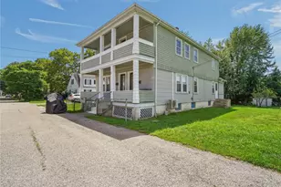 46 E St, Bristol, RI 02809 - Photo 8