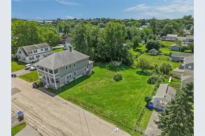 46 E Street, Bristol, RI 02809 - Photo 2