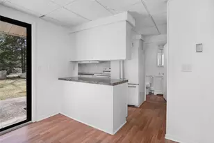 47 Kingsland Ct, Charlestown, RI 02813 - Photo 16