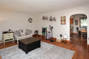 40 Church St, Tiverton, RI 02878 - Photo 6