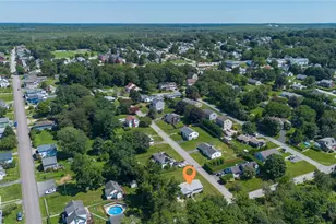 40 Church St, Tiverton, RI 02878 - Photo 32