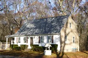 27 Peck Hill Rd, Johnston, RI 02919 - Photo 1