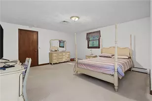 27 Peck Hill Rd, Johnston, RI 02919 - Photo 30