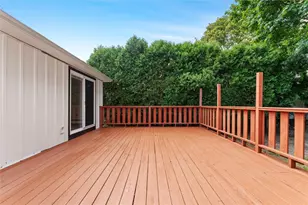 95 Hyde St, Cranston, RI 02920 - Photo 30