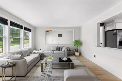 95 Hyde Street, Cranston, RI 02920 - Photo 8