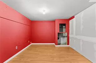 95 Hyde St, Cranston, RI 02920 - Photo 24