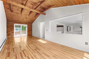 95 Hyde St, Cranston, RI 02920 - Photo 6