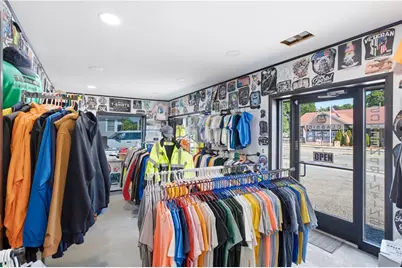 912 Tiogue Avenue, Coventry, RI 02816 - Photo 2