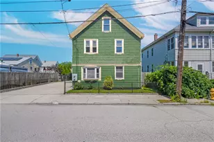 30 Cato Ave, Pawtucket, RI 02860 - Photo 2
