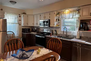 42 Spring Dr, Johnston, RI 02919 - Photo 2