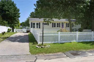 221 Leisure Dr, South Kingstown, RI 02879 - Photo 2