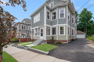 25 Sessions St, Providence, RI 02906 - Photo 2