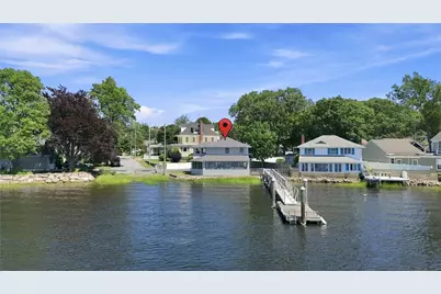 32 King Philip Avenue, Barrington, RI 02806 - Photo 2